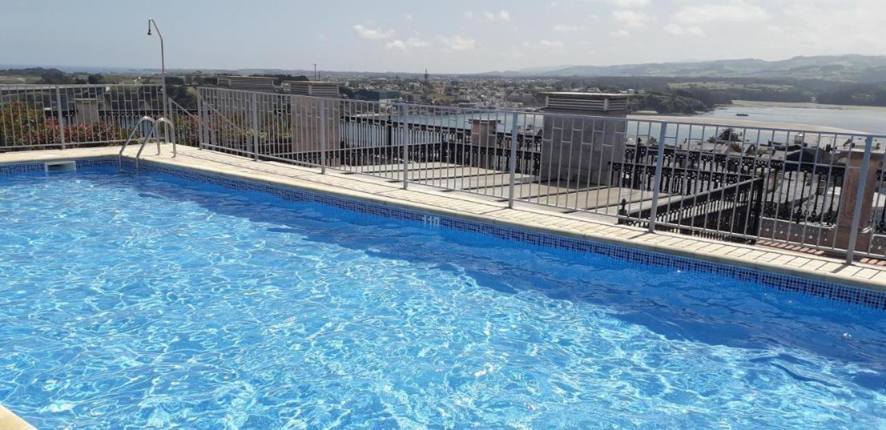 Moderno Piso Con La Mejor Terraza De Ribadeo Y Vistas Maravillosas エクステリア 写真